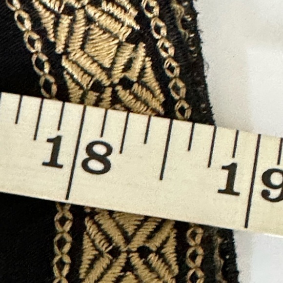 Mi ami sz sm top 100% rayon lined studded front all in place Gold trim on hem - Picture 4 of 14